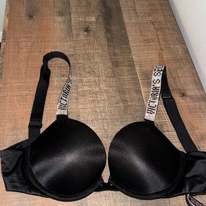 Victoria Secret bra 32B